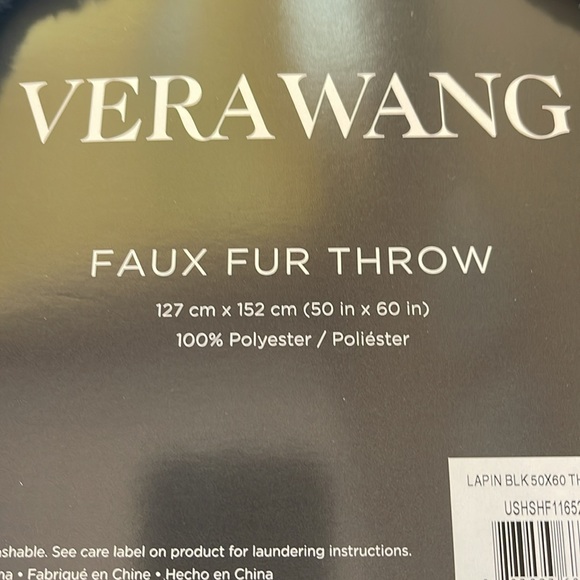 Vera Wang faux fur throw - Picture 4 of 8